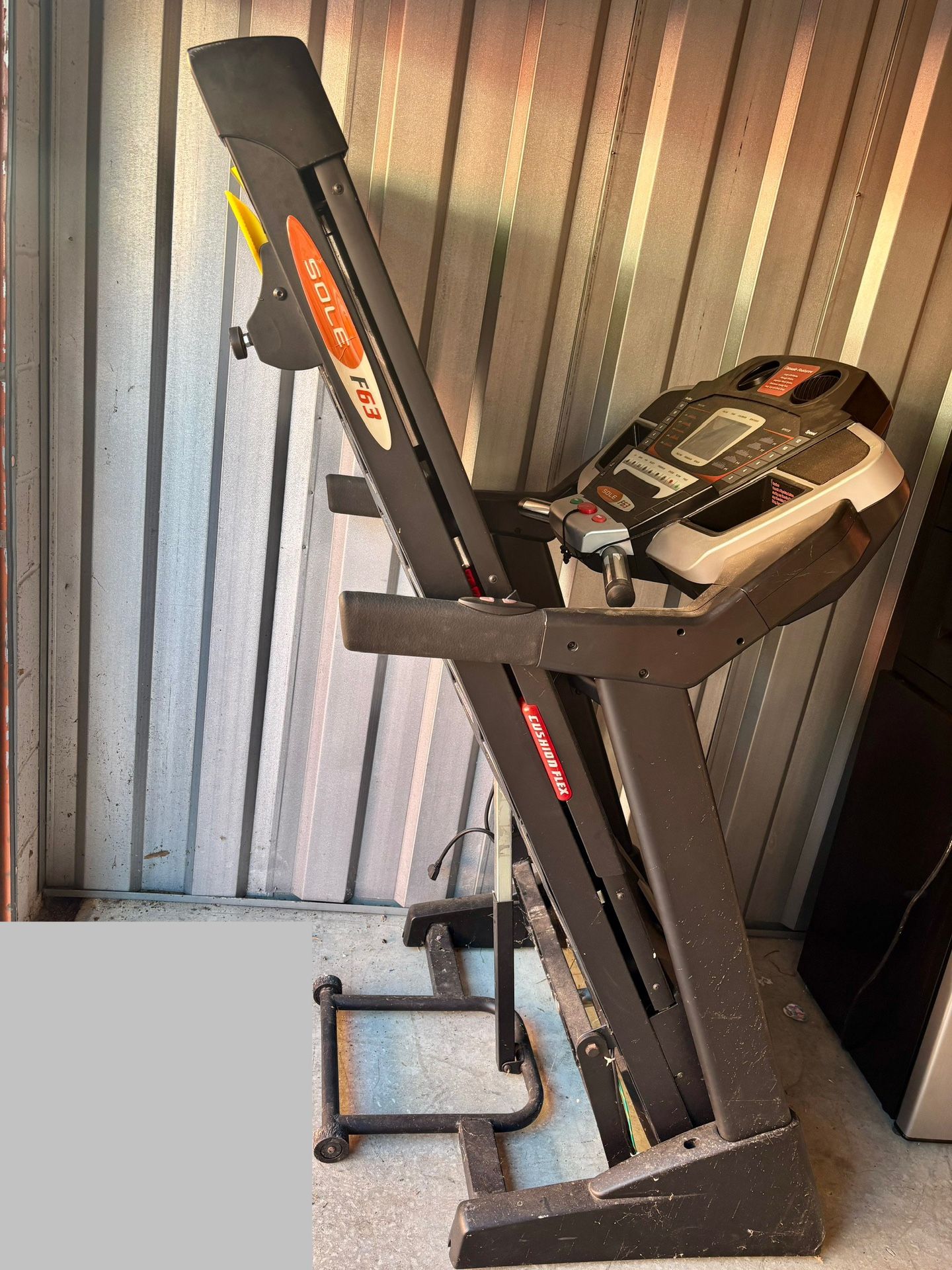 Sole F63 Treadmill (MAKE AN OFFER)