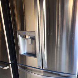 LG French Door Refrigerator 