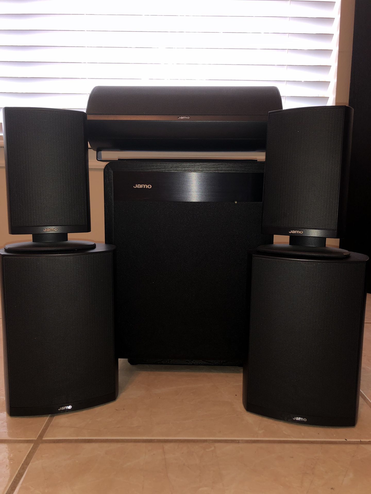 faktureres yderligere hjemme Jamo 250 sub Speakers for 5.1 Surround Sound System for Sale in Apopka, FL  - OfferUp