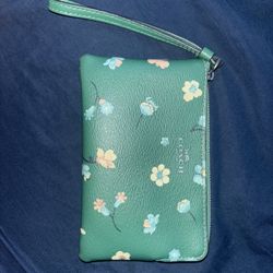 Small Floral Print  Coach Wristlet