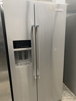 Kitchen aid side by side in stainless steel counter depth