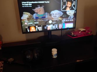 LG sound bar and 6-in subwoofer