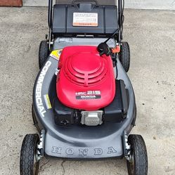 Honda HRC 215 Commercial Lawn Mower 