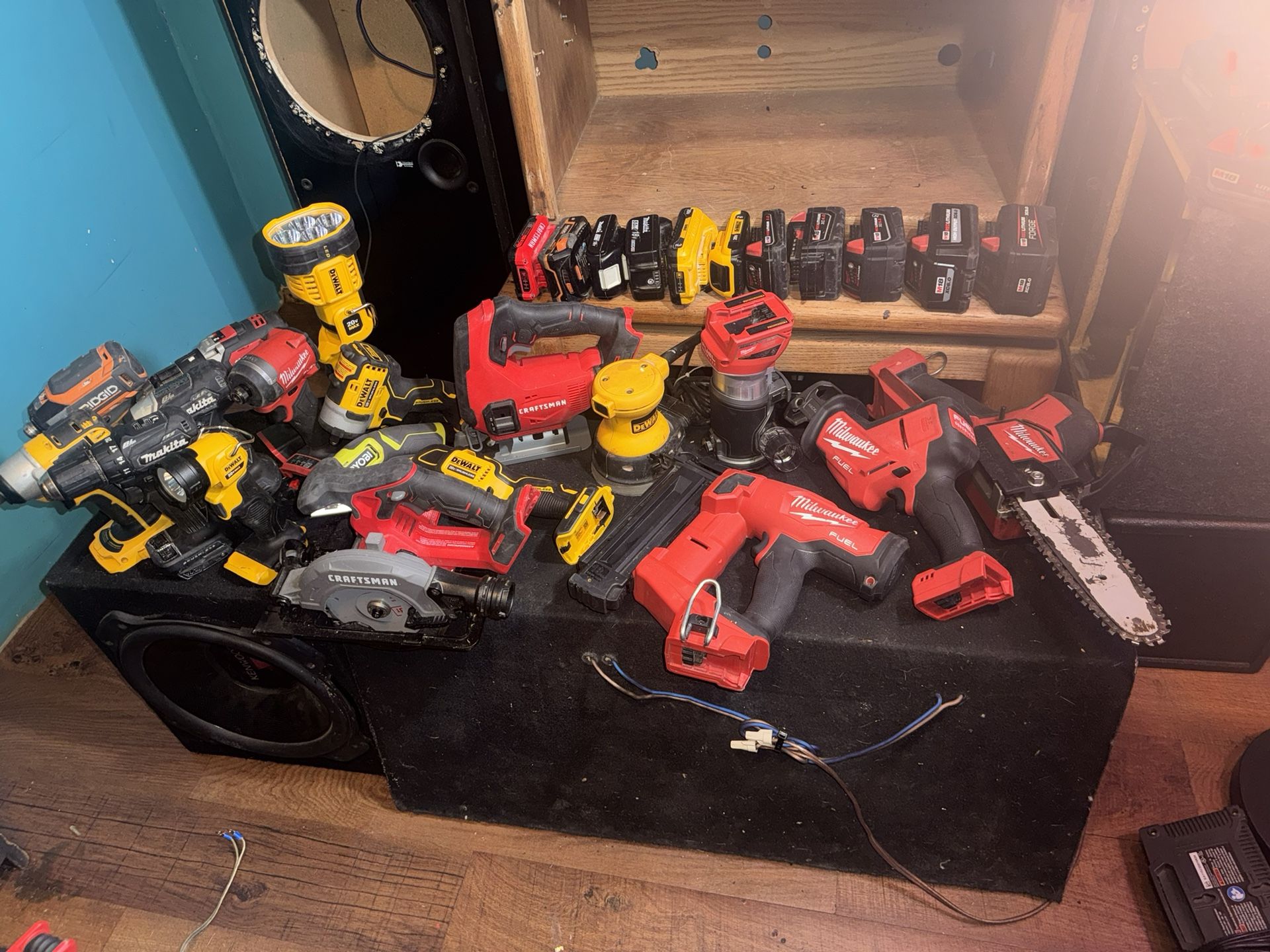 Milwuakee Dewalt Makita Power Tools