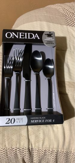 Oneida 20 piece set Harding black