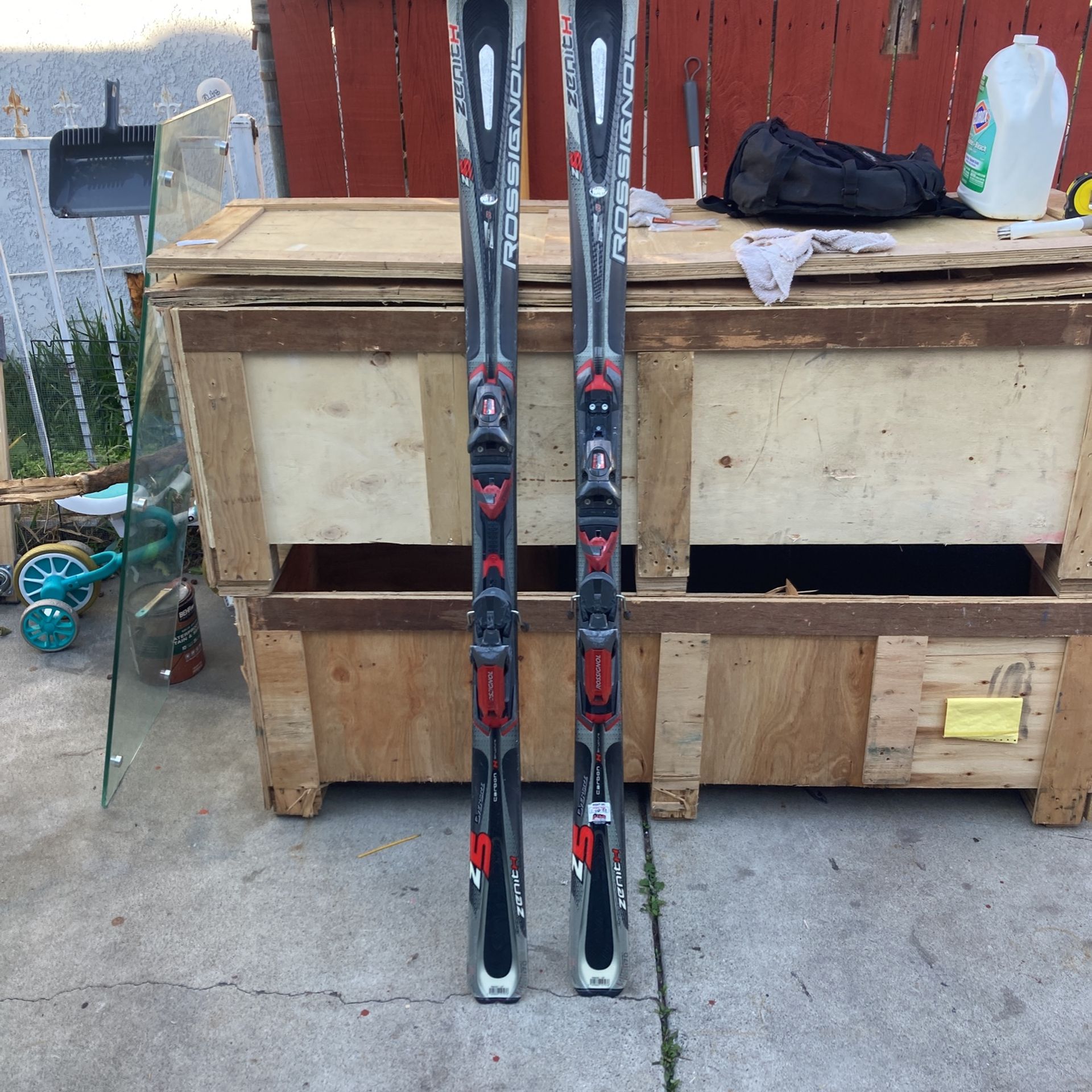 Rossignol Zenith Z5 Ski Set