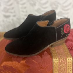Women Lucky Brand Suede Ankle Boots
