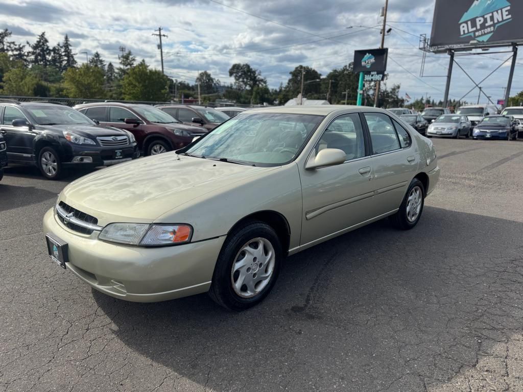 1998 Nissan Altima