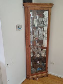 Curio cabinet