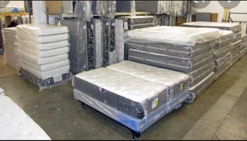 HIGH QUALITY KING QUEEN FULL MATTRESS FOR SALE BRAND NEW