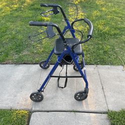 Drive Medical Walker Rollator with 6" Wheels, Fold Up Seat