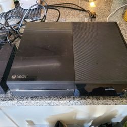 Gen 1 Xbox One Console – Works – $80