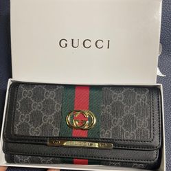 Gucci Wallet 