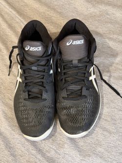 Asics basketball shoes
