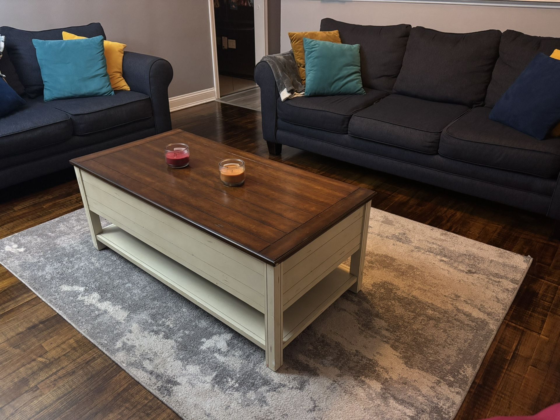 McKinley Living Room Set – Sofa, Loveseat & Coffee Table