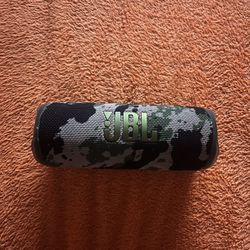JBL Flip 6 trade (Read description!)