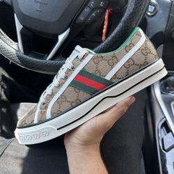 Gucci Shoes 