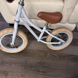 Banwood Balance Bike 