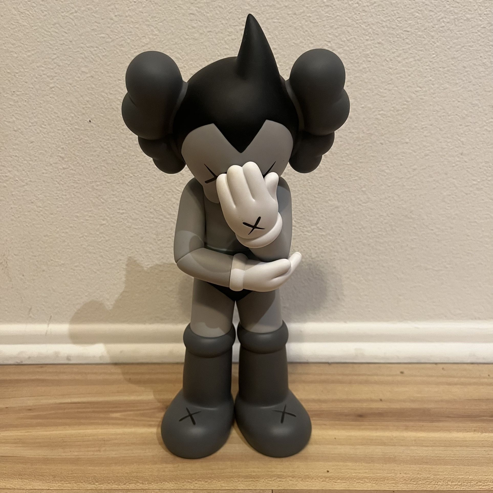 Authentic 2013 MEDICOM TOY Original Fake KAWS Astro Boy Grey Black