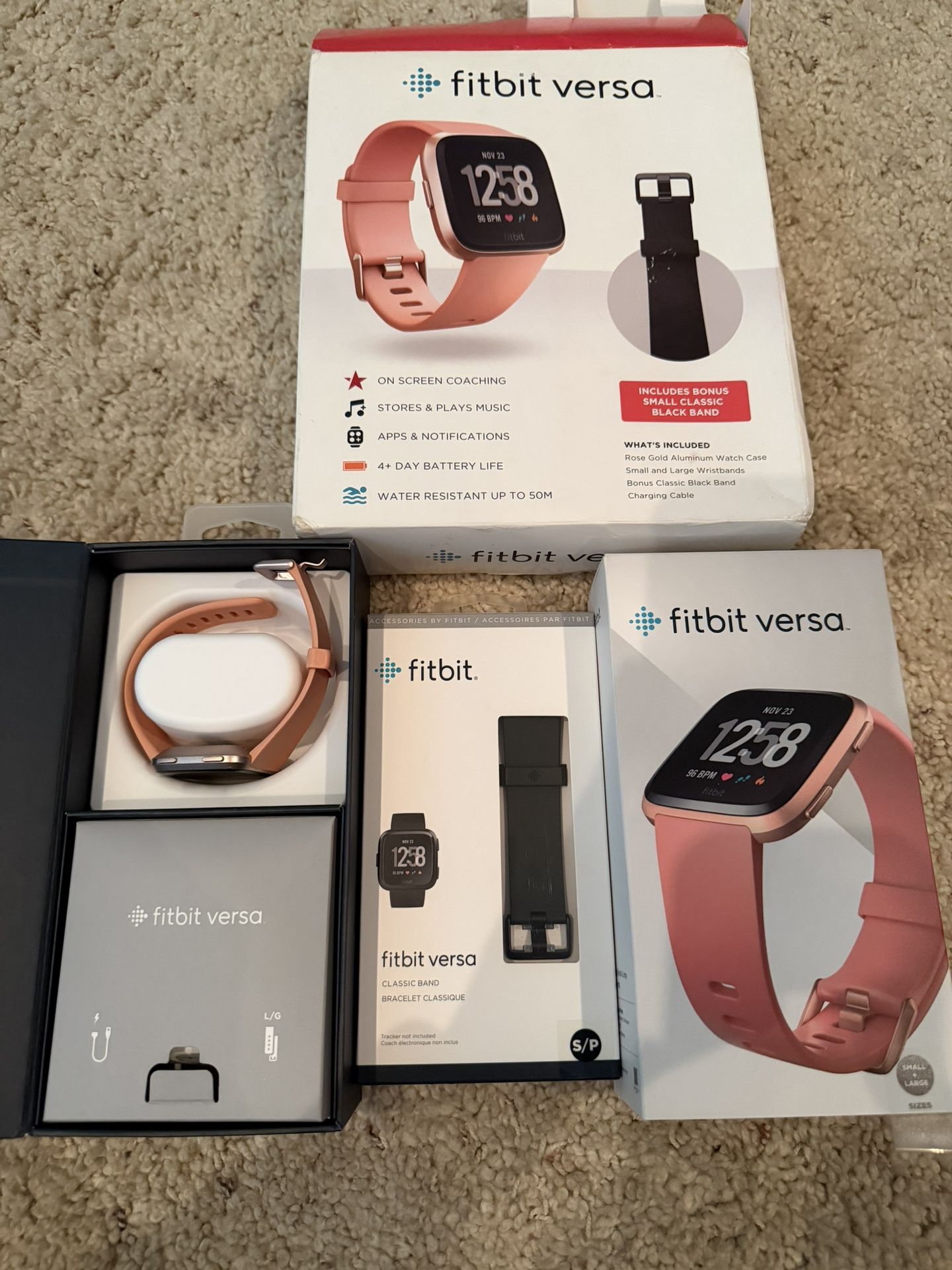 Fitbit Versa Smartwatch + Extra Bands & Charger