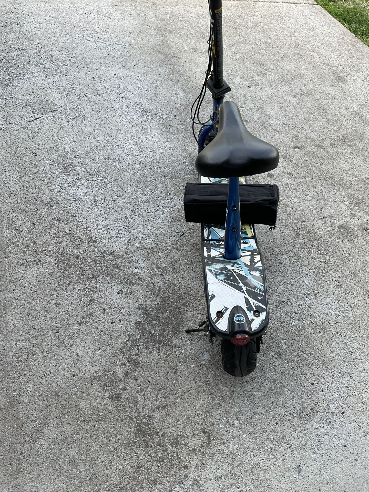 SCOOTER {read Description}