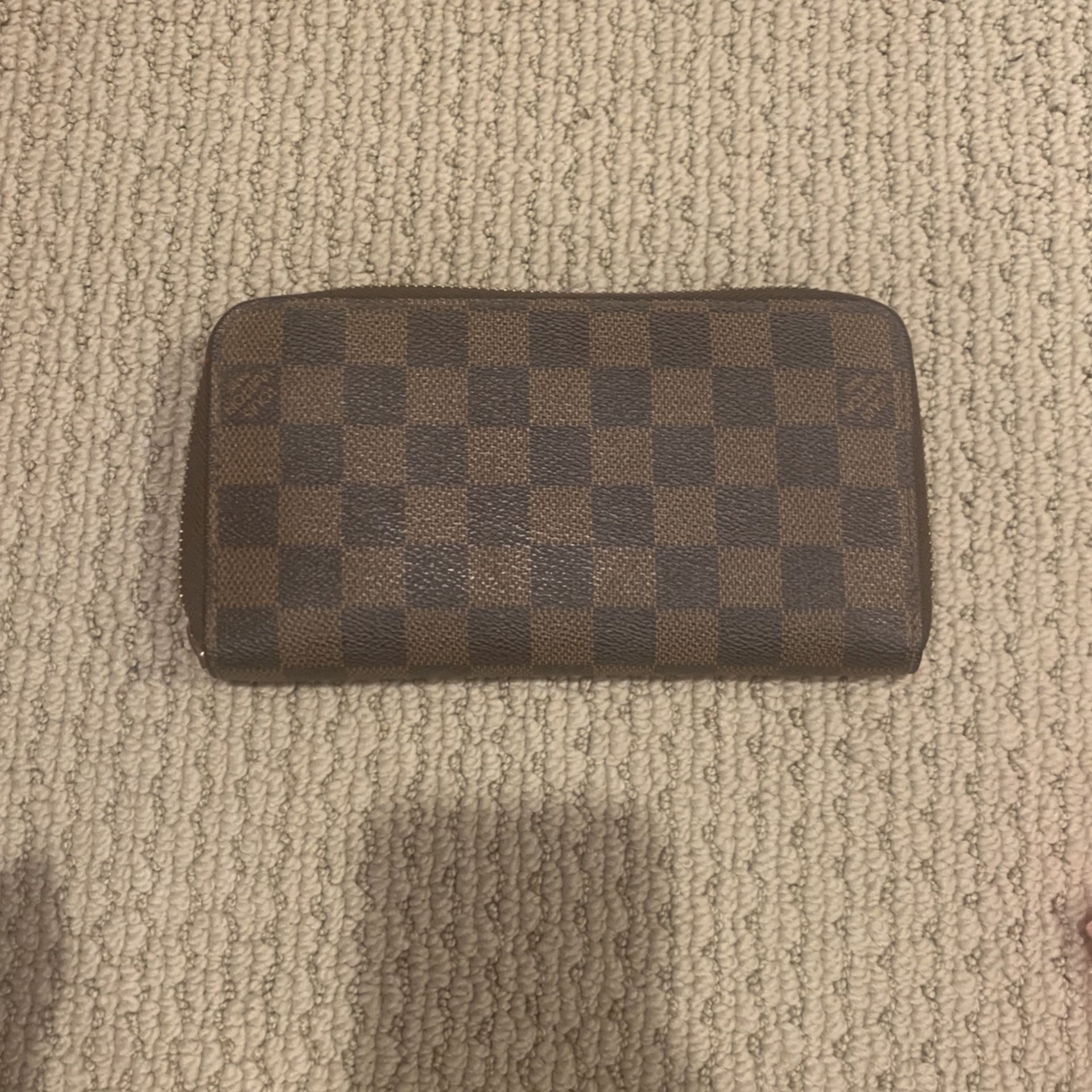 Louis Vuitton Wallet 