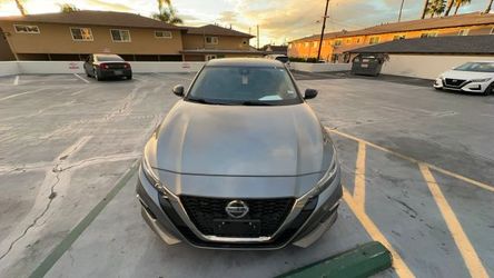 2020 Nissan Altima