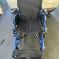 Drive Medical Blue Streak Lightweight Wheelchair