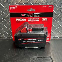 Milwaukee M18 18V RedLithium Forge XC8.0 8Ah PWR4 48-11-1881