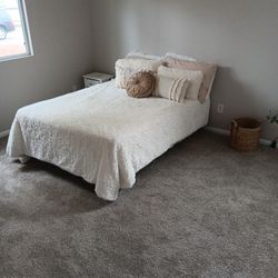 Full Size Bed & Reclining Chair