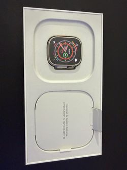 Apple Watch Ultra 49mm Titanium Bundle with Straps