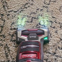 SHARK Navigator Pet Pro Lift-Away Vacuum w/MultiTool