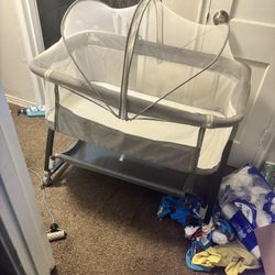 Bassinet 