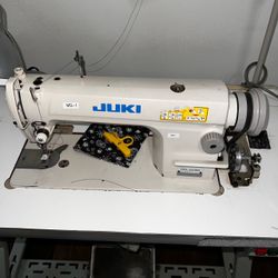 Juki DDL-8300N Industrial Sewing Machine