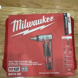 Milwaukee M12 Pex Expander Tool Kit Read Below