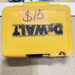 DEWALT 