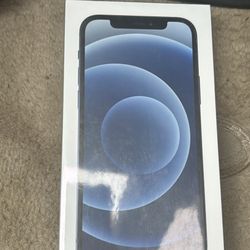 iPhone 12 64GB UNLOCKED