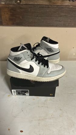 Air Jordan 1 Mid