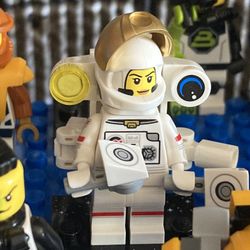 LEGO MiniFigs Series 26 “space”
