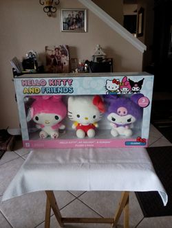 Plushies Hello Kitty