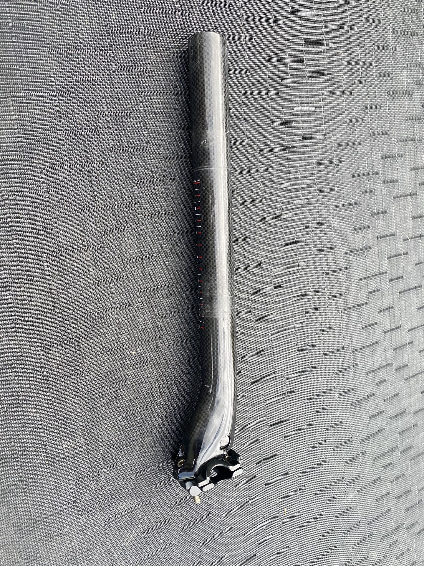 Carbon Seat Post 31.6 With Mic Adjust