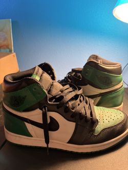 Jordan 1 Pine green 1.0 Size 9