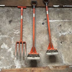 HDX Roof Fork And Shovels