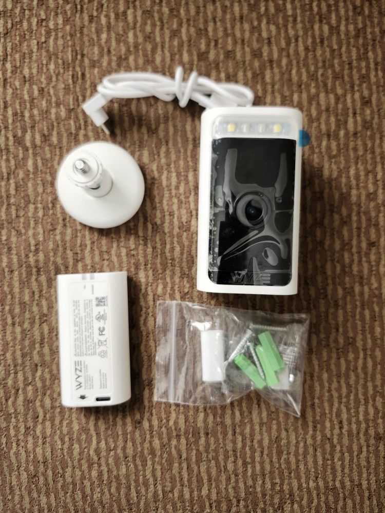 Wyze Battery Cam Pro
2.5K Outdoor Cam W Spotlight (Free Solar Panel Included)