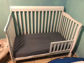 Crib/toddler bed