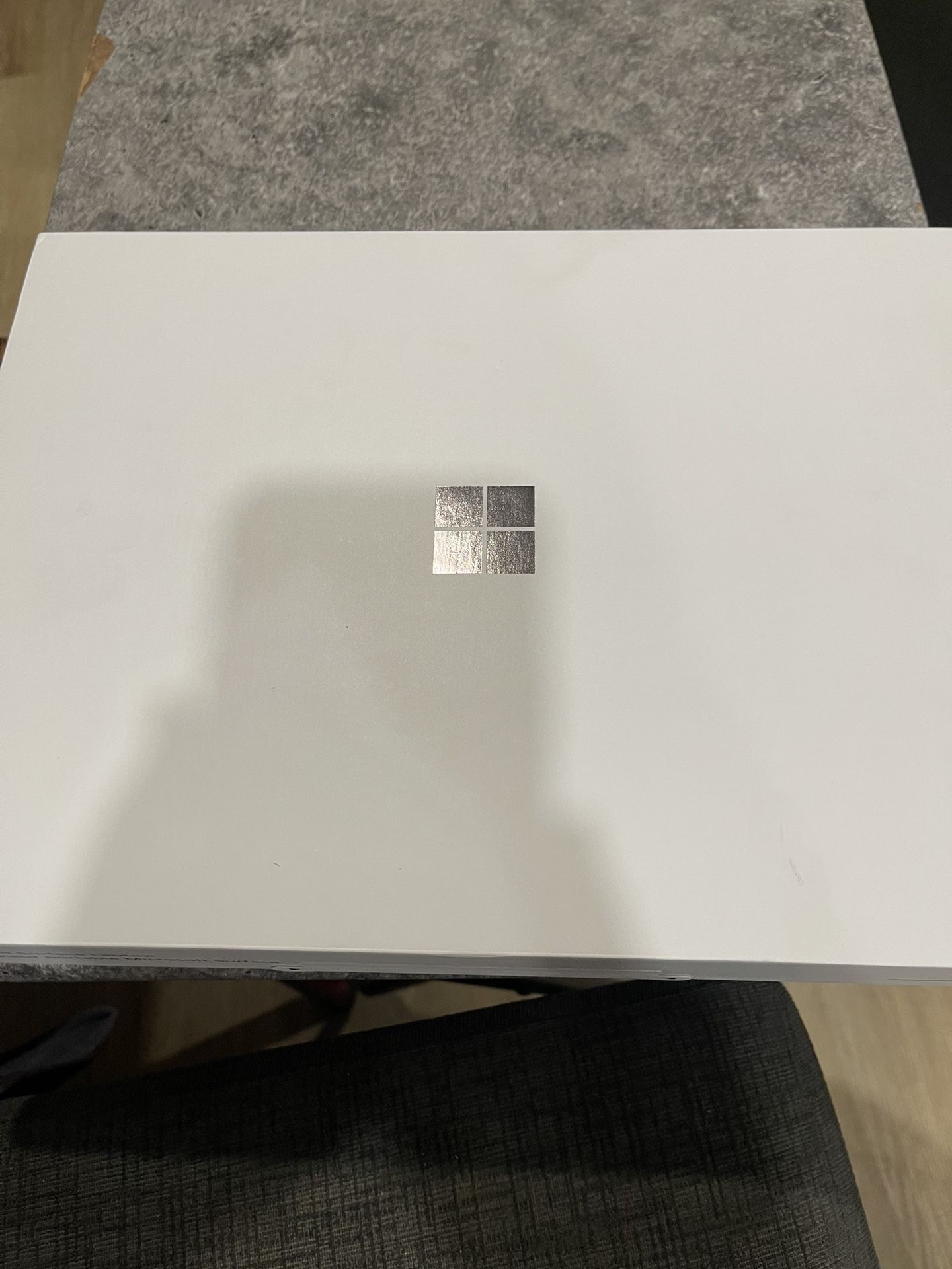 Microsoft Surface Laptop