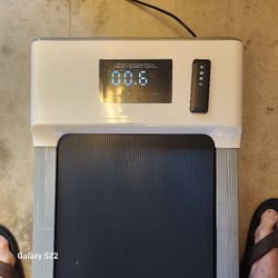 Under desk treadmill