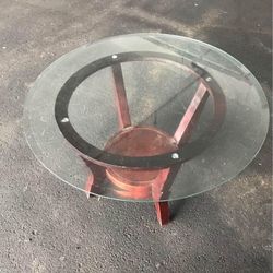 raund coffe table