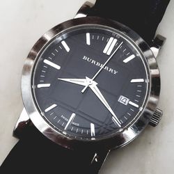 GREAT LOOKING BURBERRY MEN`S LARGE WATCH ⌚️
