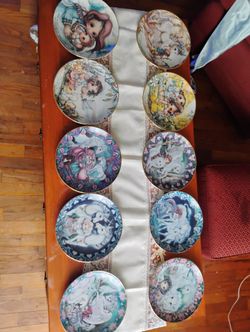 10 Jody Burgsma Autographed Collectors Plates
